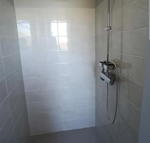 Le Di Ettore Pensión